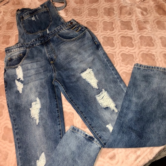 Brand new overall (pants) - Picture 2 of 3